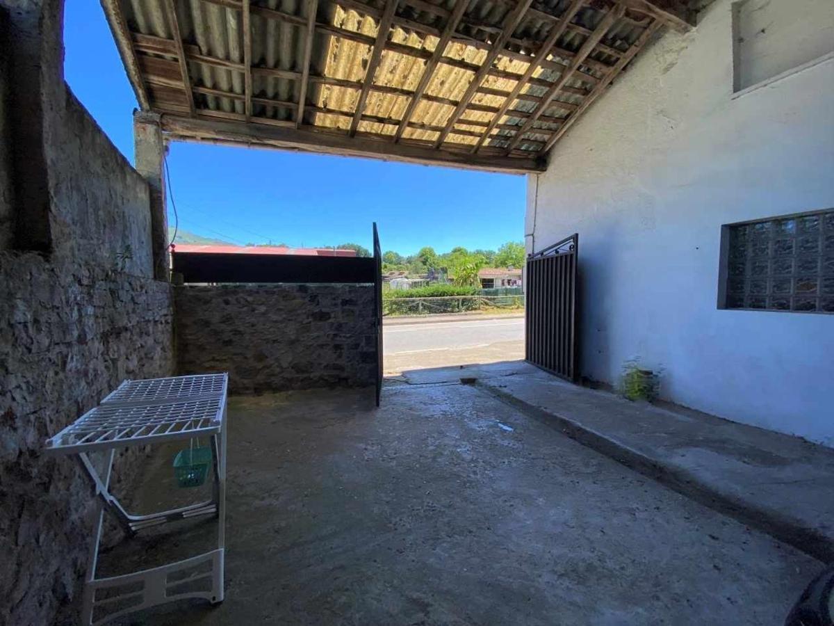 Casa Maribel Onís Exterior foto