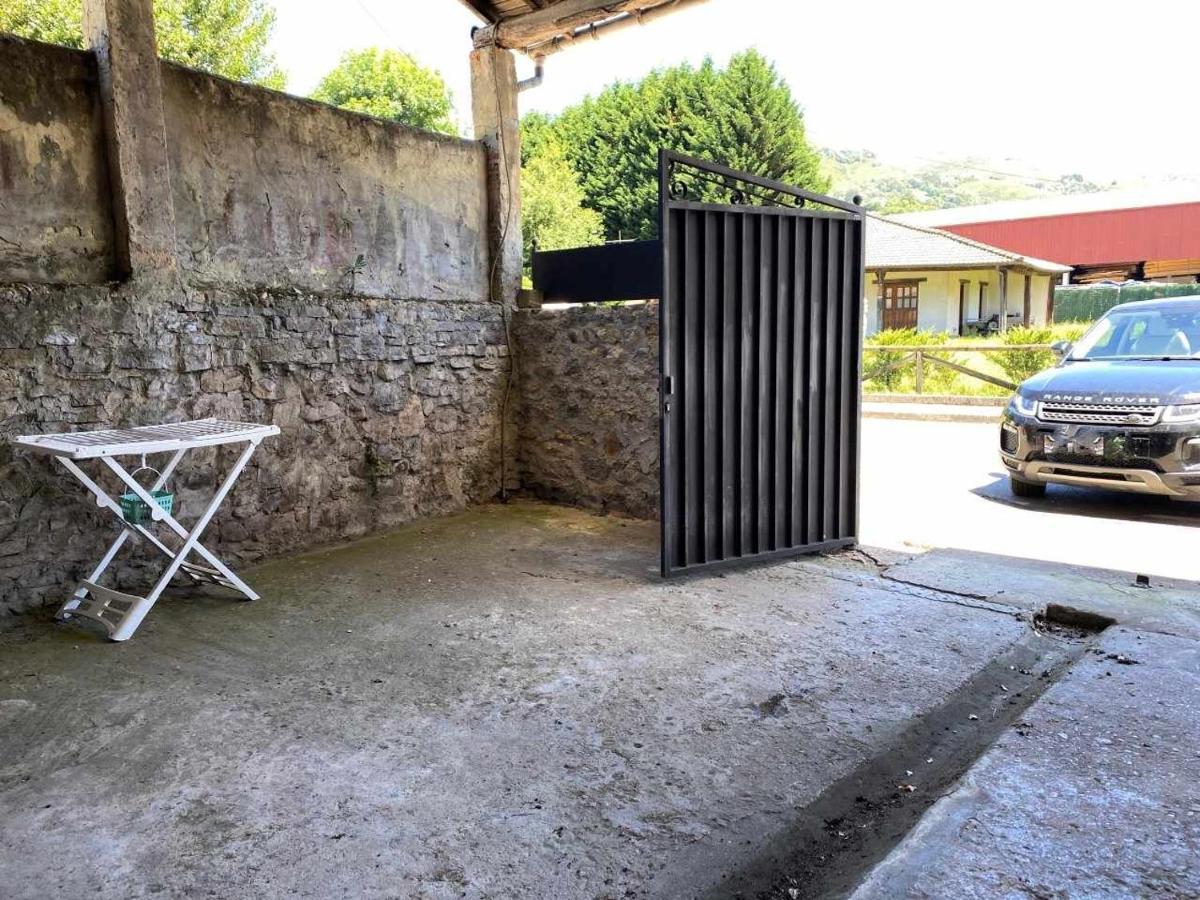 Casa Maribel Onís Exterior foto